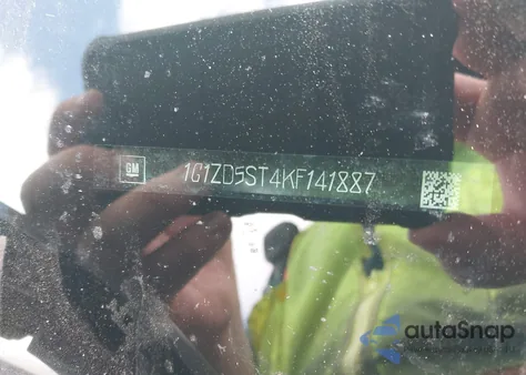 2019 Chevrolet Malibu Lt z USA, uszkodzony, nr VIN 1G1ZD5ST4KF141887